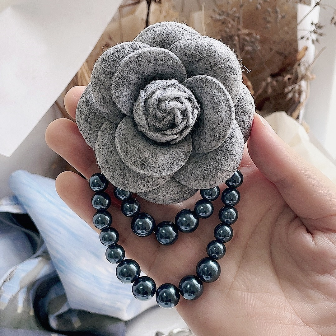 designer brooch new style style camellia brooch bowknot highend feel corsage pin versatile bow tie flower pearl veet for women brooches designer brooc