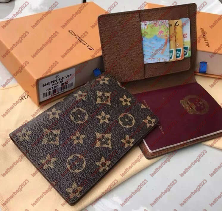 5A Luxurys Designers bag High Quality Passport Card Holders Cover Classic Men Women Fashion Passport Holder Covers ID Card Holders Credit card holder wallet bag