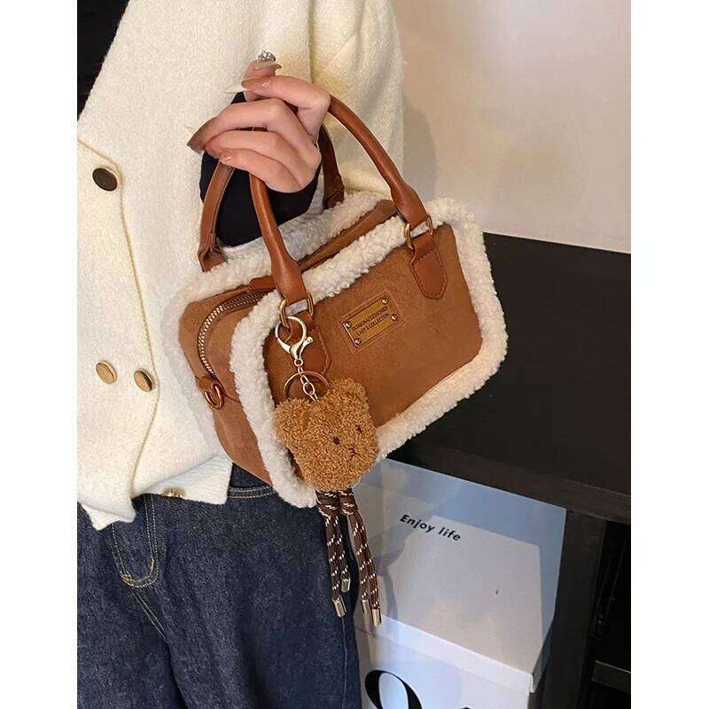 Designer Bags Lamb Fur Women's Winter Small Crossbody Cute Fluffy Square Single Oulder Bag PU Frosted Leather Handbag Hot Selling