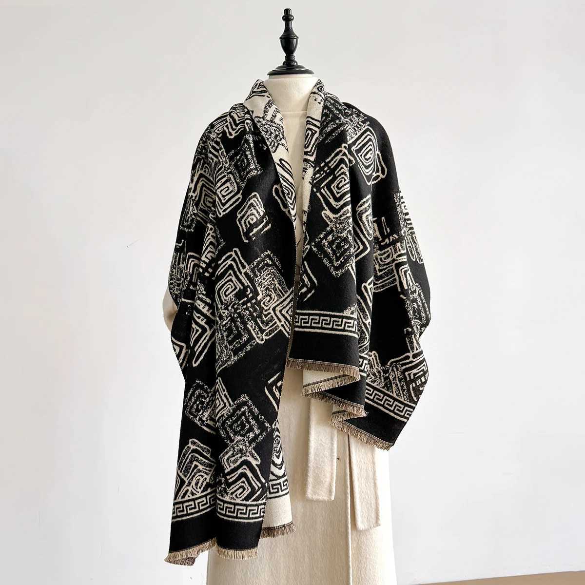 Winter Warm Wens Fashion Scraves Poncho Imitation Cashmere Thick Shl Wr Fem Blanket Bufanda Echarpe Scraf Y250918