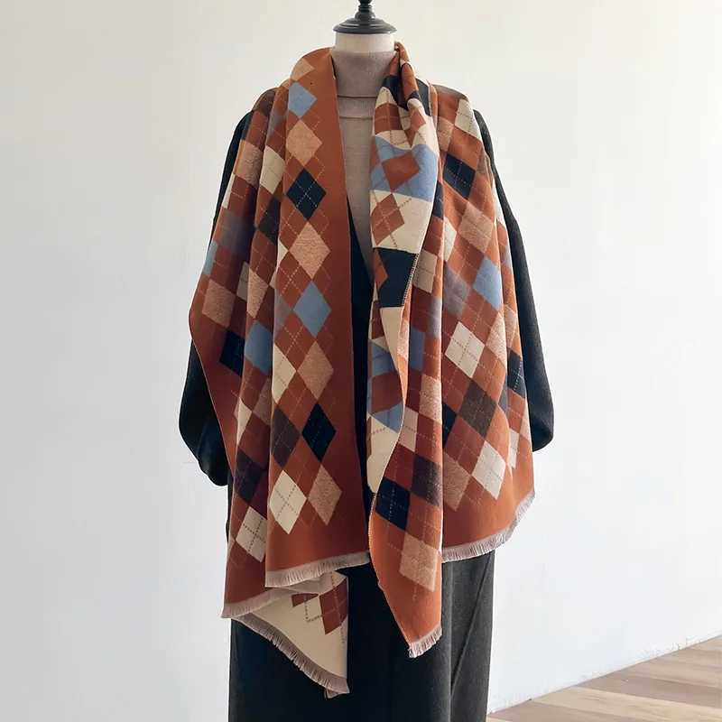 2025 Fashion Luxury Designer Winter Ourdoor Wen Scarf ral Cashmere Thicken Warm Shl Scarves Fem Wr Y250918