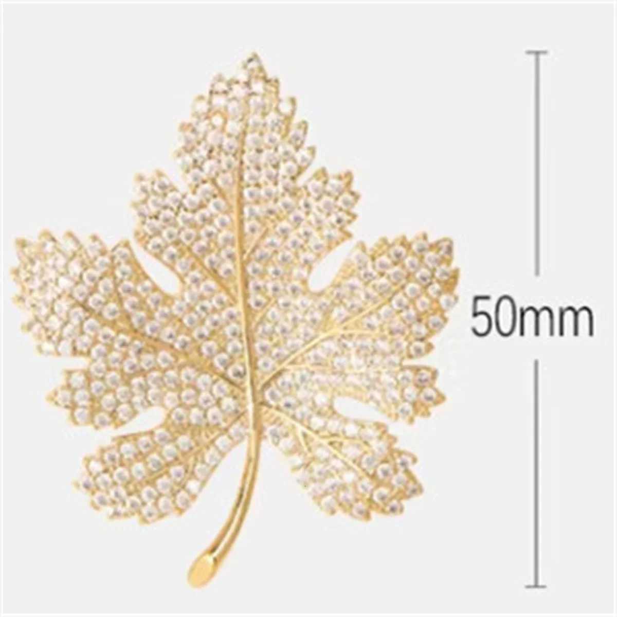 Maple Leaf Brooch Exquisite Luxury Temperament Chest Flower Pin Inlaid Zircon Mens And Womens Fashion Jewelry Party Gift 2024 D250918