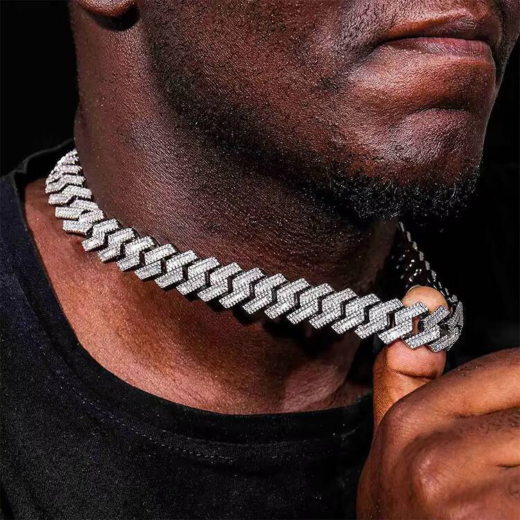 High Quality 820mm 925 Sterling Silver VVS Miami Moissanite Diamond Iced Cuban Link Chain Necklace Cuban Hip Hop Jewelry