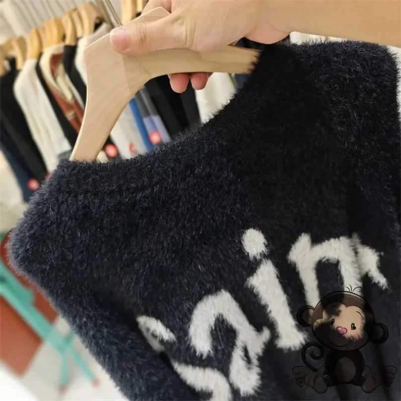 Big Jacquard SAINT Sweater Round Neck Sweatshirts Men Women Large White Pattern Label Knitt Sweater Black PulloversZ250918