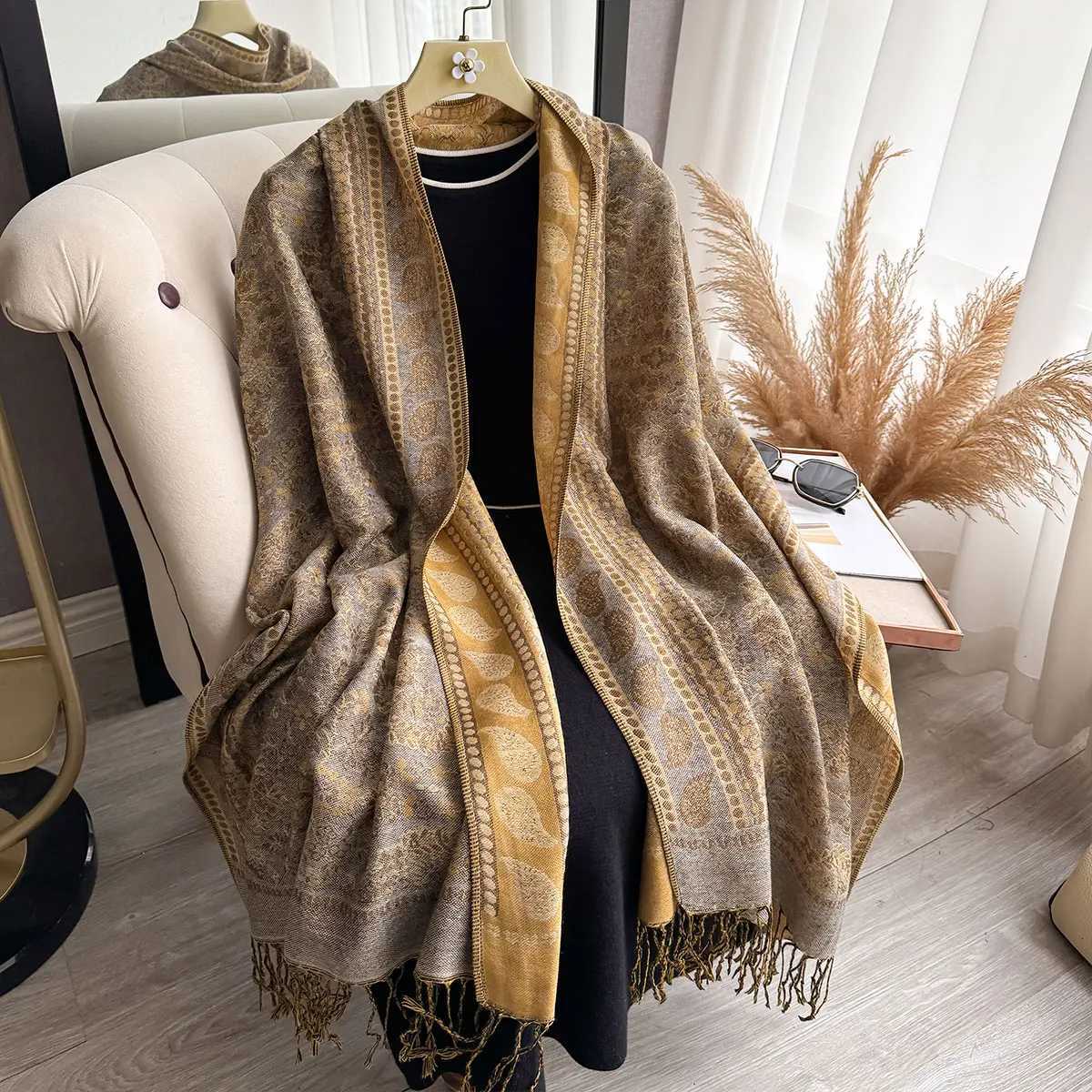 2025 Latest Wen Scarf Spring Summer Luxury Bohen Style Shl Jacquard Paisley Pattern Designer La Muslim Hijab Y250918