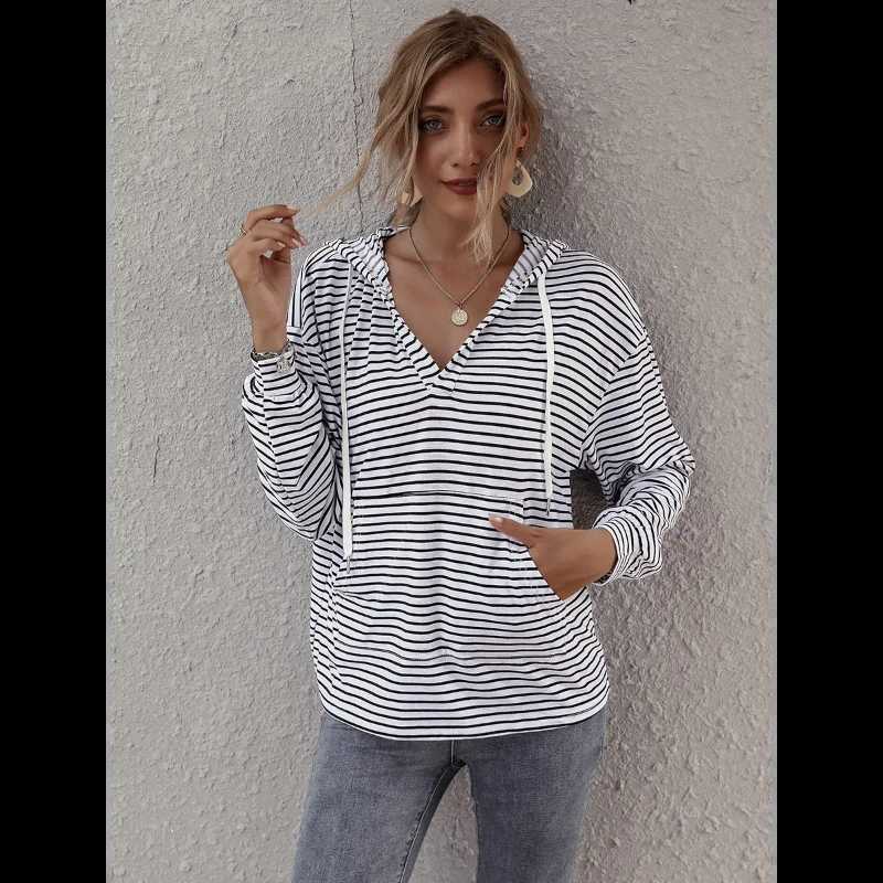 New Autumn and Winter Striped Top Womens Loose Hooded Sweatshirt Fully Matched Classic Casual Hooded Pullover Popular ShirtZ250918