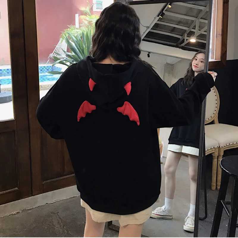 Harajuku Hoodies Girl Little Devil Horns Gothic Hooded Sweatshirts Women Demon Fly Wings Loose Pullovers Pocket Tops StreetwearZ250918