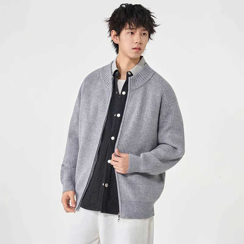New Autumn Winter Mens Outdoor Sports Casual Sweater Cardigan Comfortable Versatile Breathable and Cold Resistant Warm JacketZ250918
