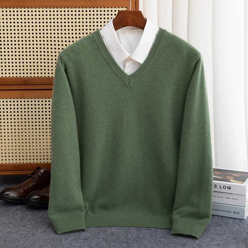 Autumn Winter Men 100 Merino Wool Sweater VNeck Pullover Cashmere Warm Solid Knitwear Clothes Business Bottoming Soft TopsZ250918