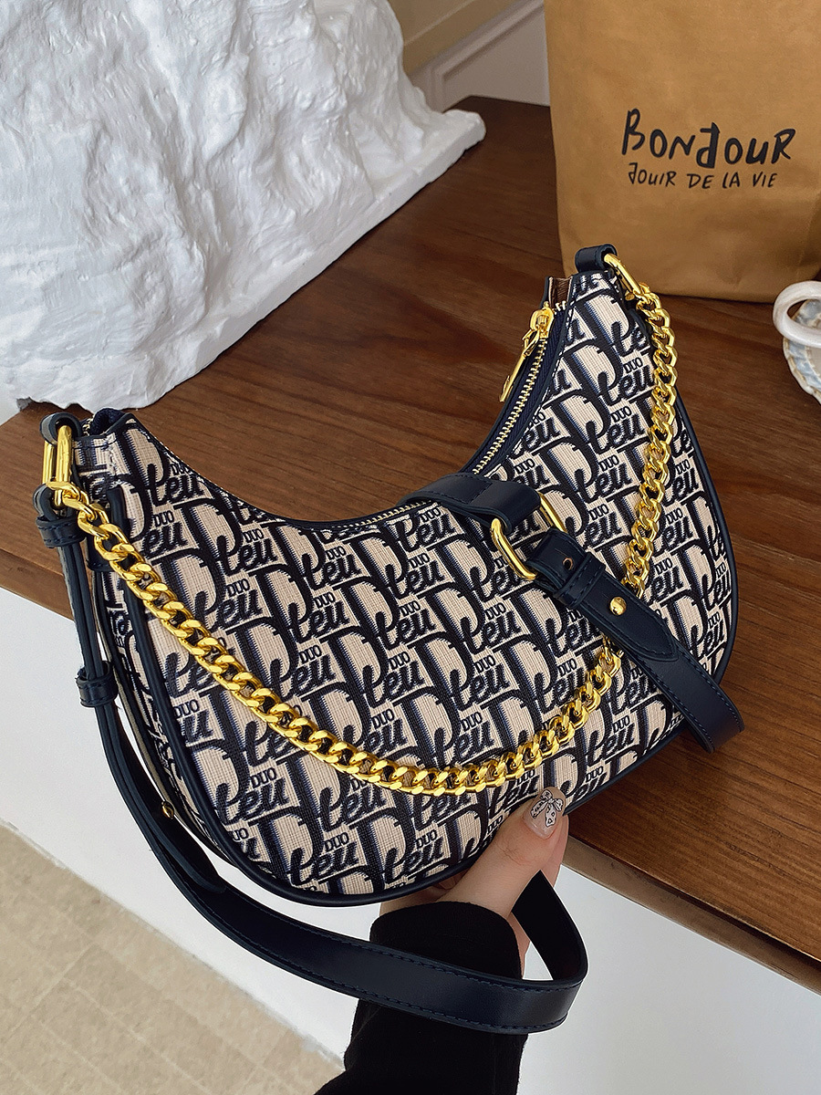 Free shipping designer bags for womens Shoulder bags blue New fashionable Versatile Embroidered Concubine Bag