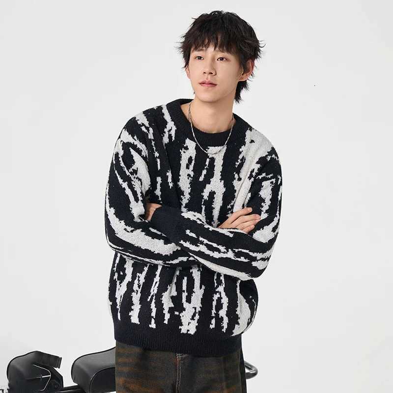 Mens Highquality Striped Warm Sweater for Winter Outdoor Wear Comfortable Breathable Knit Pullover Top for Both Inside OutsideZ250918