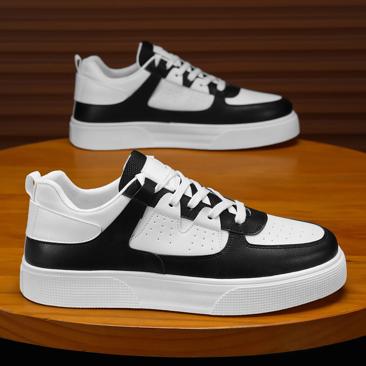 Mens casual sports shoes outdoor hiking trend lightweight and minimalist 250918