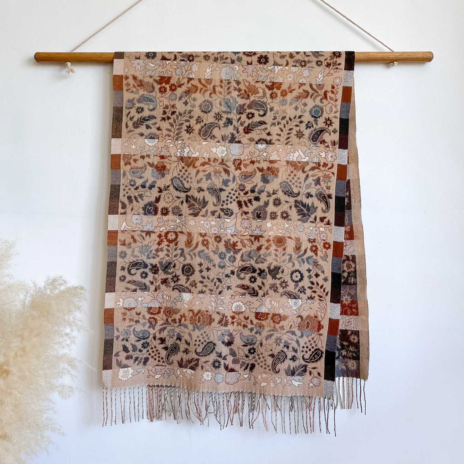 Wen Winter Fashionable Tassel Shl Thicke Imitation Cashmere Scarves Ethnic Style Warm Blanket Ce scarf Scarf Y250918