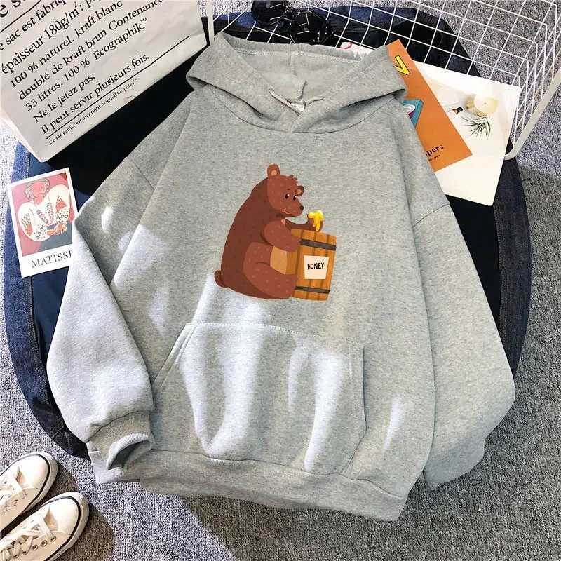 Funny Brown Bear Eating Printed Hoody Sweatshirts Teens Pullover Sweatshirt Streetwear Woman Casual Pullovers TopsZ250918