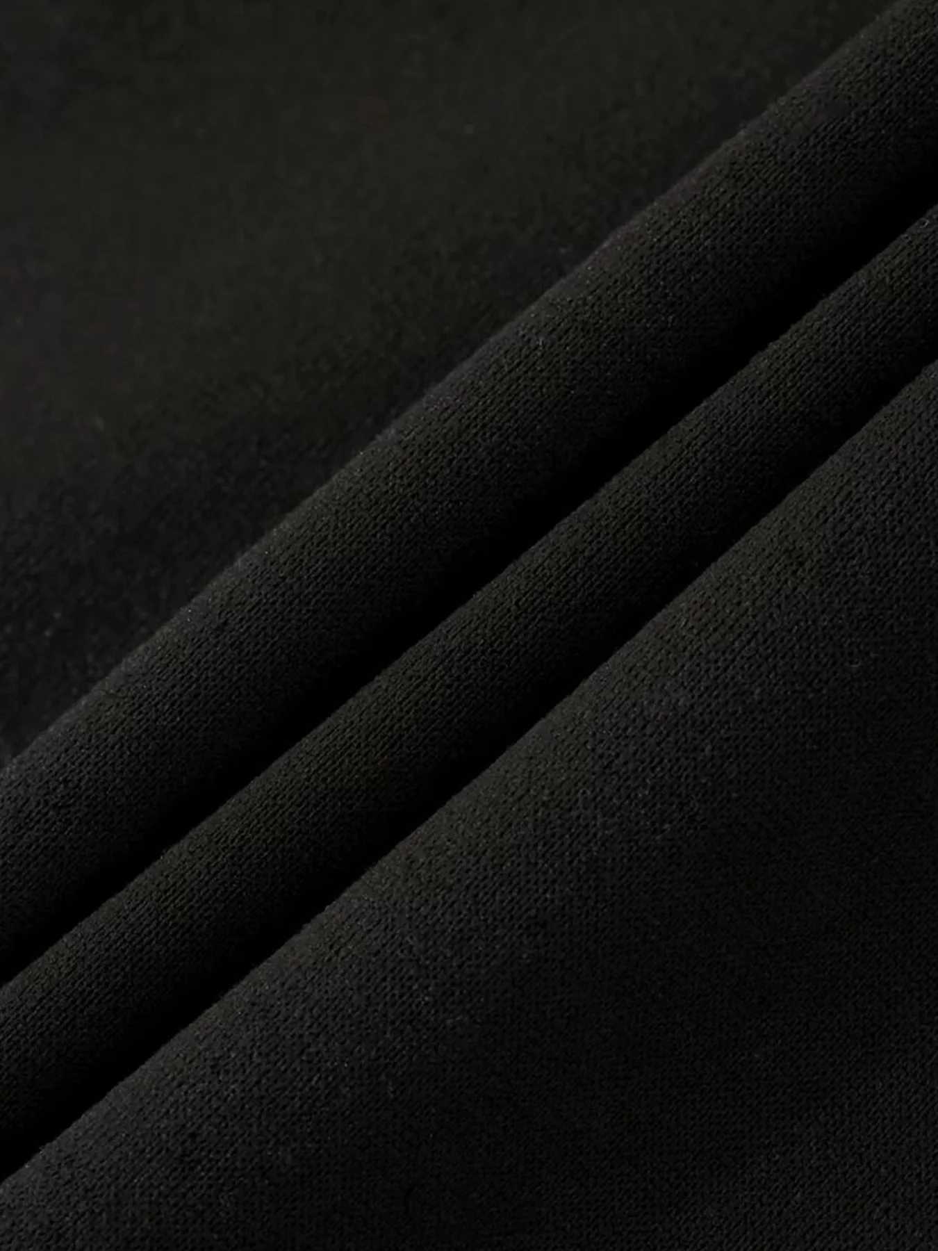 2025 Autumn Winter Fashion Cat Claw Printed Love Letter Cute Printed Womens Comfortable Sweatshirt Sportswear Casual ClothingZ250918