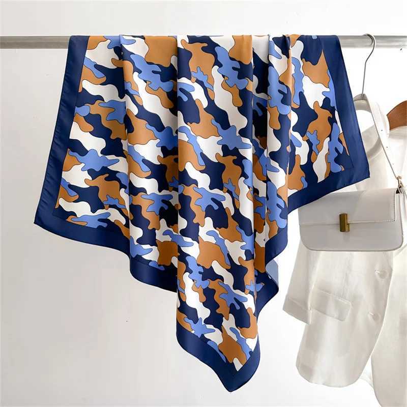 2025 New Fashion Luxury Brand Cloud Print Silk Scarf 90cm Twill Ladies Large Square Scarves Sunscreen Shl scarf Y250918