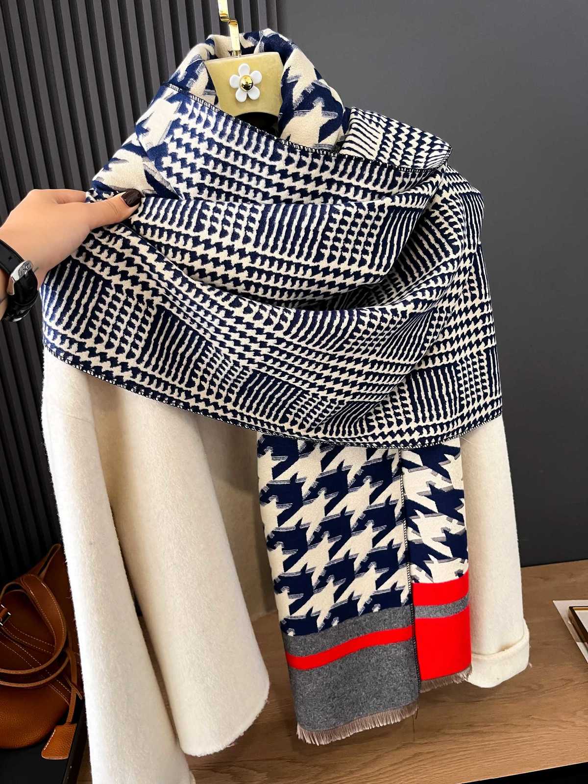 Luxury Cashmere Sacarf For Wen Houndstooth Thick Winter Blanket With Tassel Large Shl And Wr Bufanda Warm Mantilla Y250918