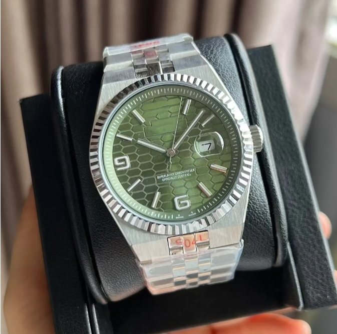 Men Diamond Luxury Designer Business 40mm Watch Mens Automatic Movement Watch Men New Watch Durable Steel Strap Stainless Steel Watch Fashion Classic Watch