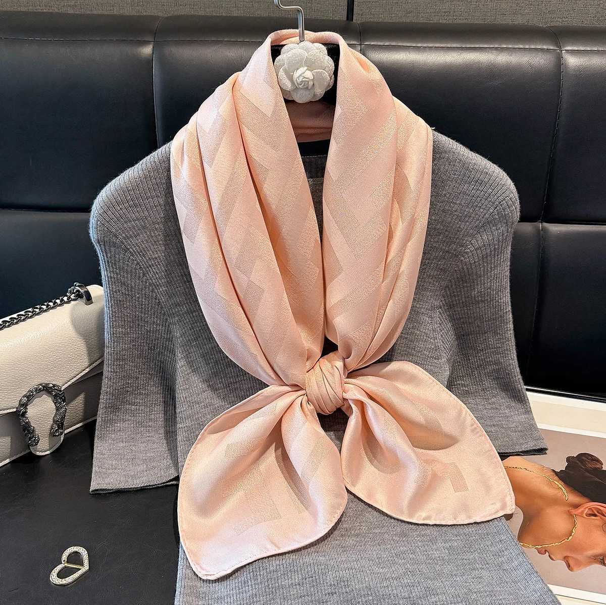 New Wen Fashion Silky Kerchief Shl Ethnic Travel Scarves Bufanda Jacquard Scarf Printed Decorative Summer Sun Protection Y250918