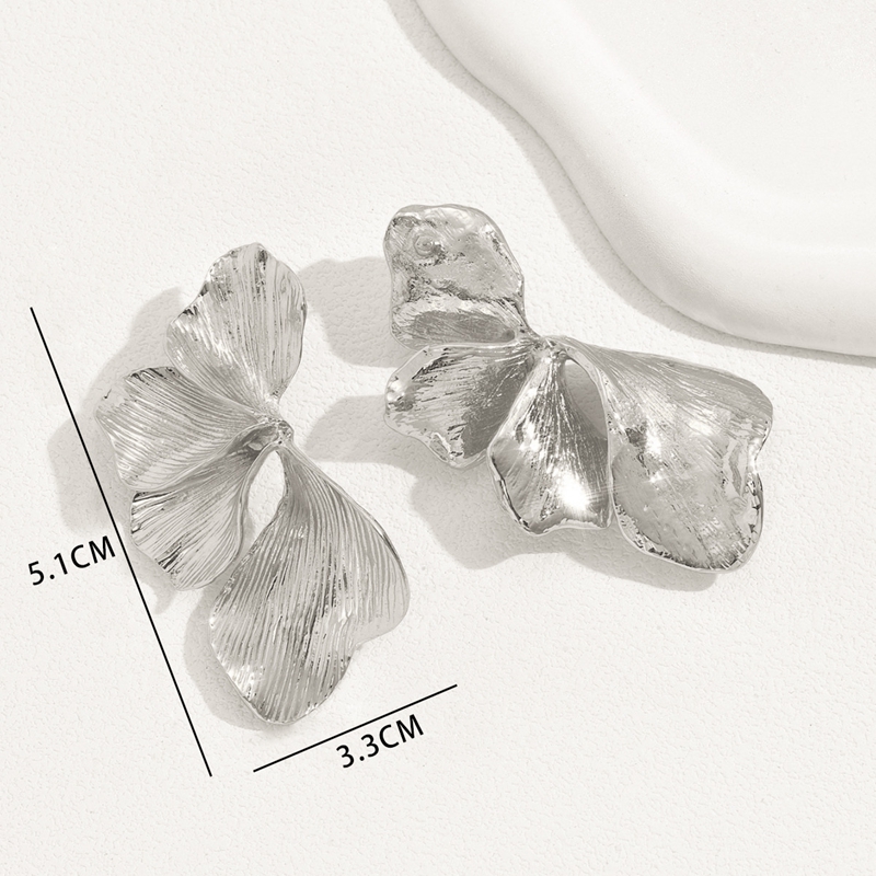 Simple Women's Statement Metal-Style Multi-Layered Niche-Designed Stud Earrings Petal Earrings Large Gold Flower Pendant Earrings for Women Uniqu