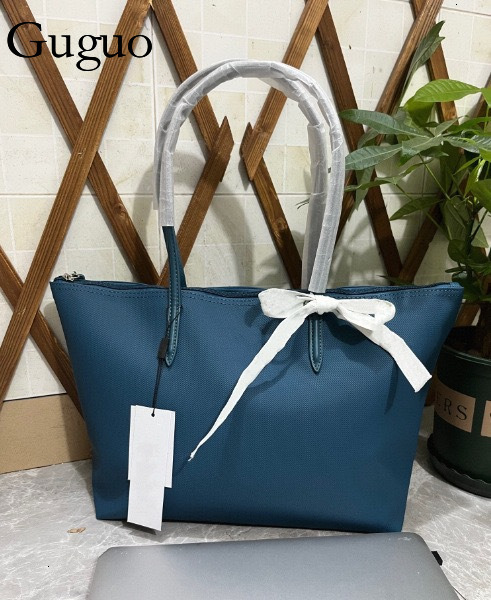 Guguo Free Shipping New Designer Bag French Horizontal Large Crocodile Bag Large Capacity Handbag Waterproof Commuter Handbag Women's Crocodile L