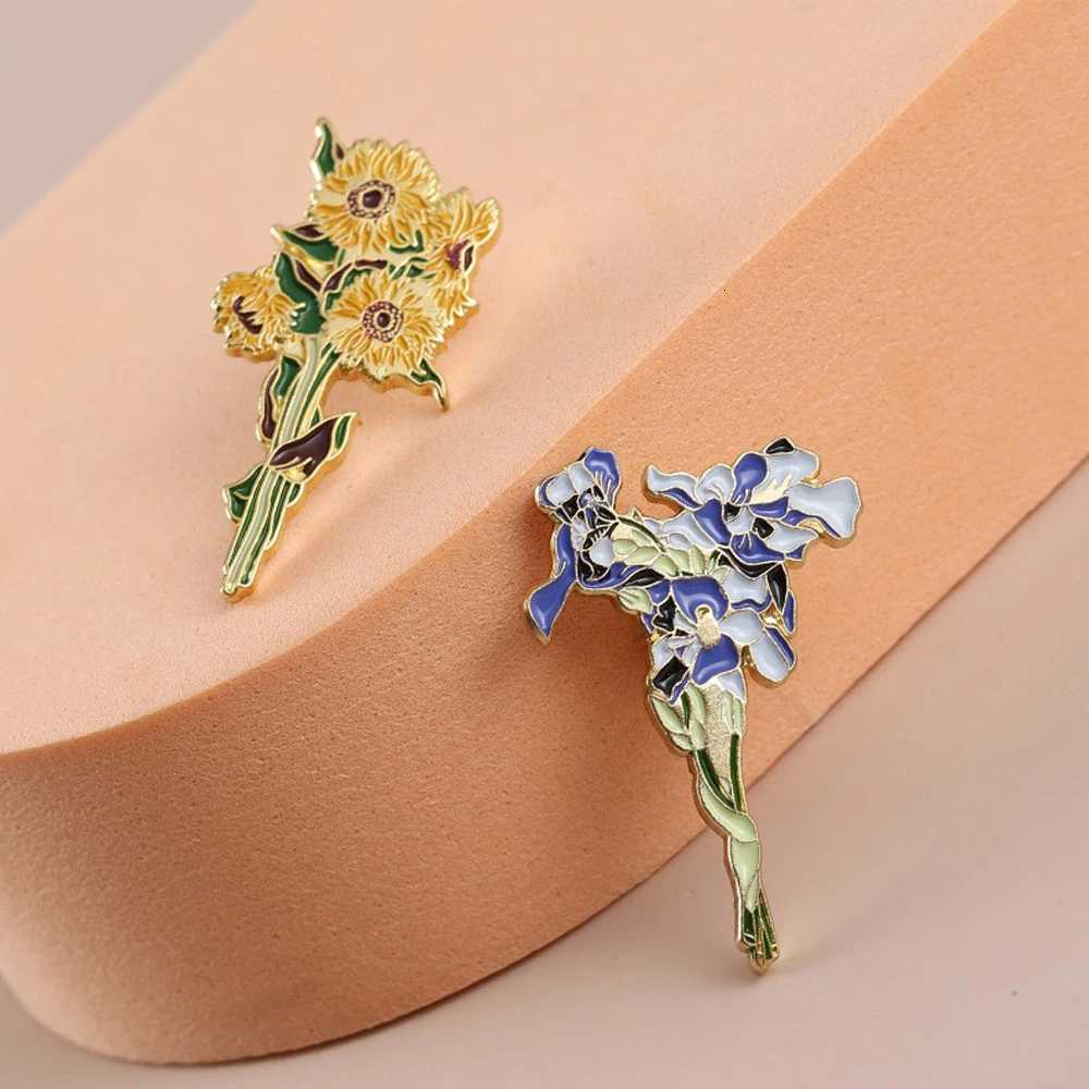 Sunflowers Iris Flower Bouquet Brooches Cartoon Elegant Beautiful Plant Bag Cloth Lapel Pin Badge Jewelry Gift for Lover Friends D250918