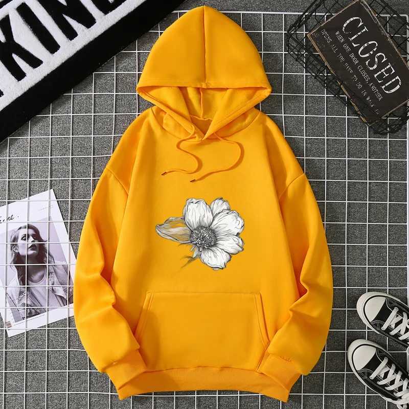 2025 Simple Beautiful Sunflower Printed Women Hoodies Harajuku Fleece Hoody Fashion Loose Sportswear Pocket Autumn Woman ClothesZ250918