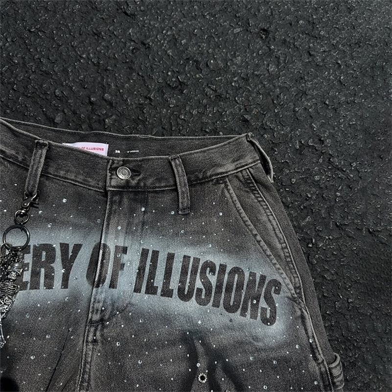 Y2K Fashion Distressed Jeans Retro Rhinestone Flame Pattern Printing Casual Washed Denim Shorts Men Women High Waist Streetwear 250917