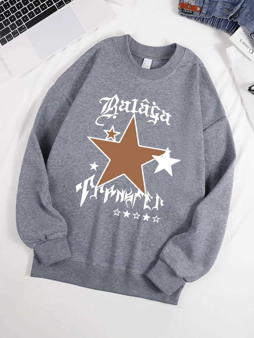 Stars And Letter Prints Sweatshirt Womens Crewneck Basics Hoodies Warm Tops Autumn Winter Comfortable Women ClothesZ250918