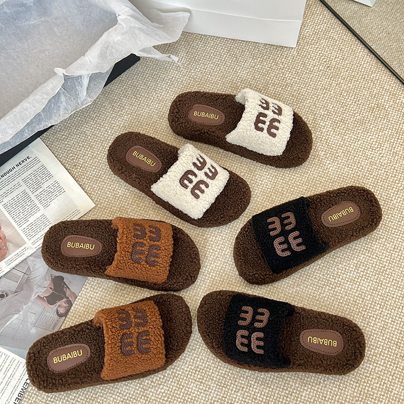 Hot new free shipping designer slippers for womens Plush Slippers black white brown New Home Indoor and Outdoor Thick Bottom Plush Slippers