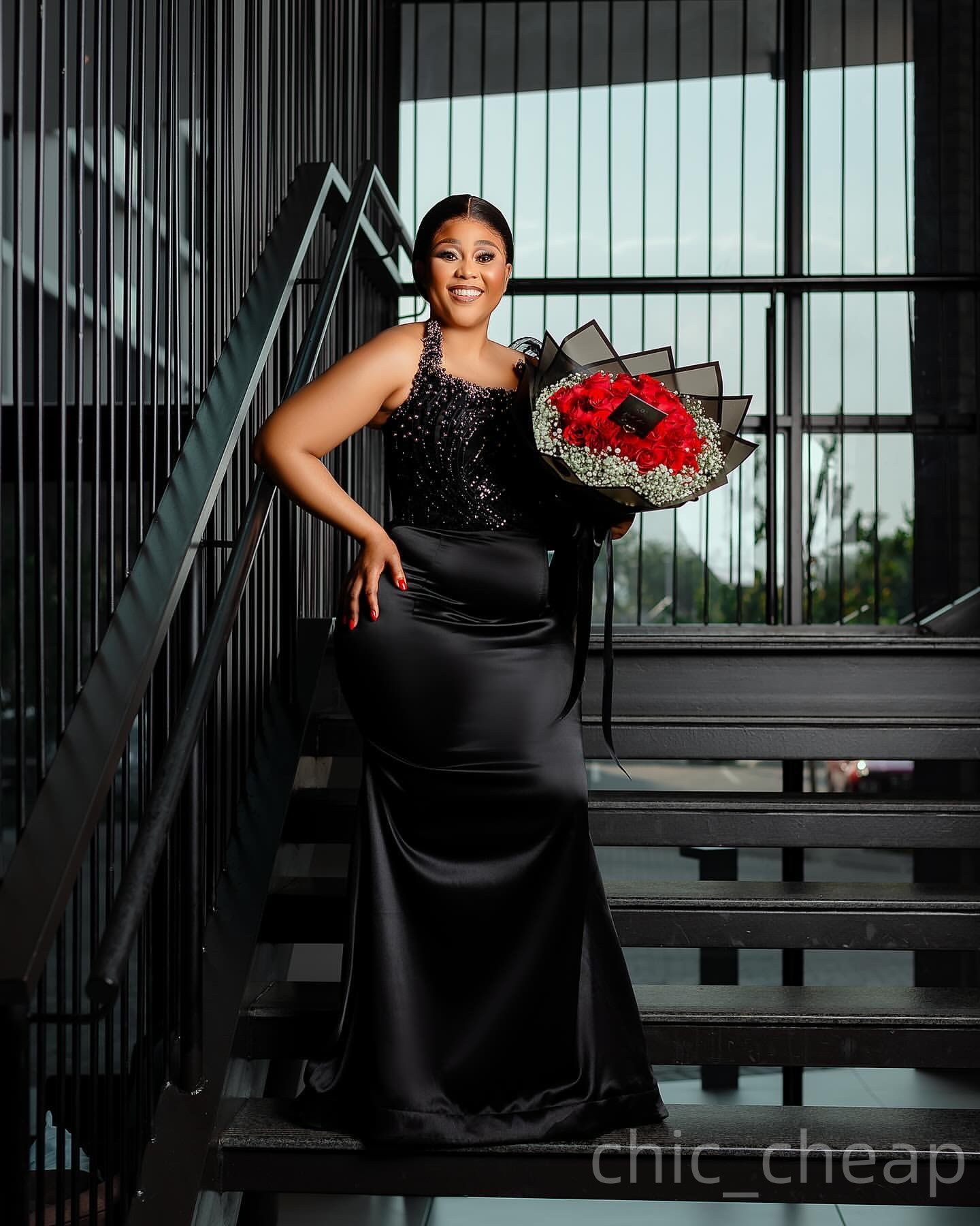 Mermaid Black Prom Dresses 2025 Pearls Beaded Satin Strapless Evening Formal Party Second Birthday Engagement Gowns Plus Size Dress For Special Occasi