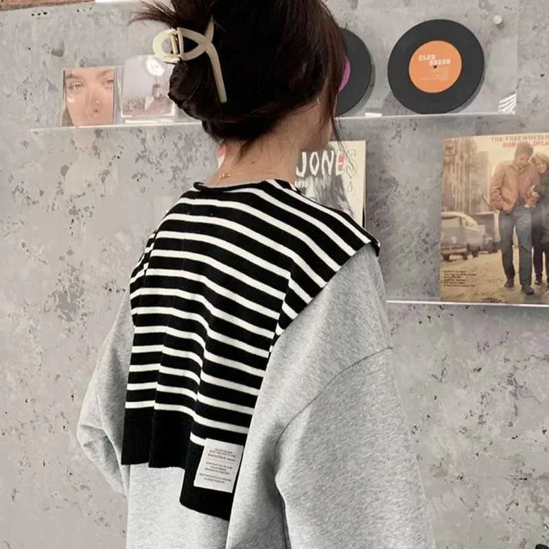 Korean Version Ins Striped Shl Simple Decoration for Wen Knitted Scarf Spring and Summer Thin Versatile Fake Collar Shoder Y250918