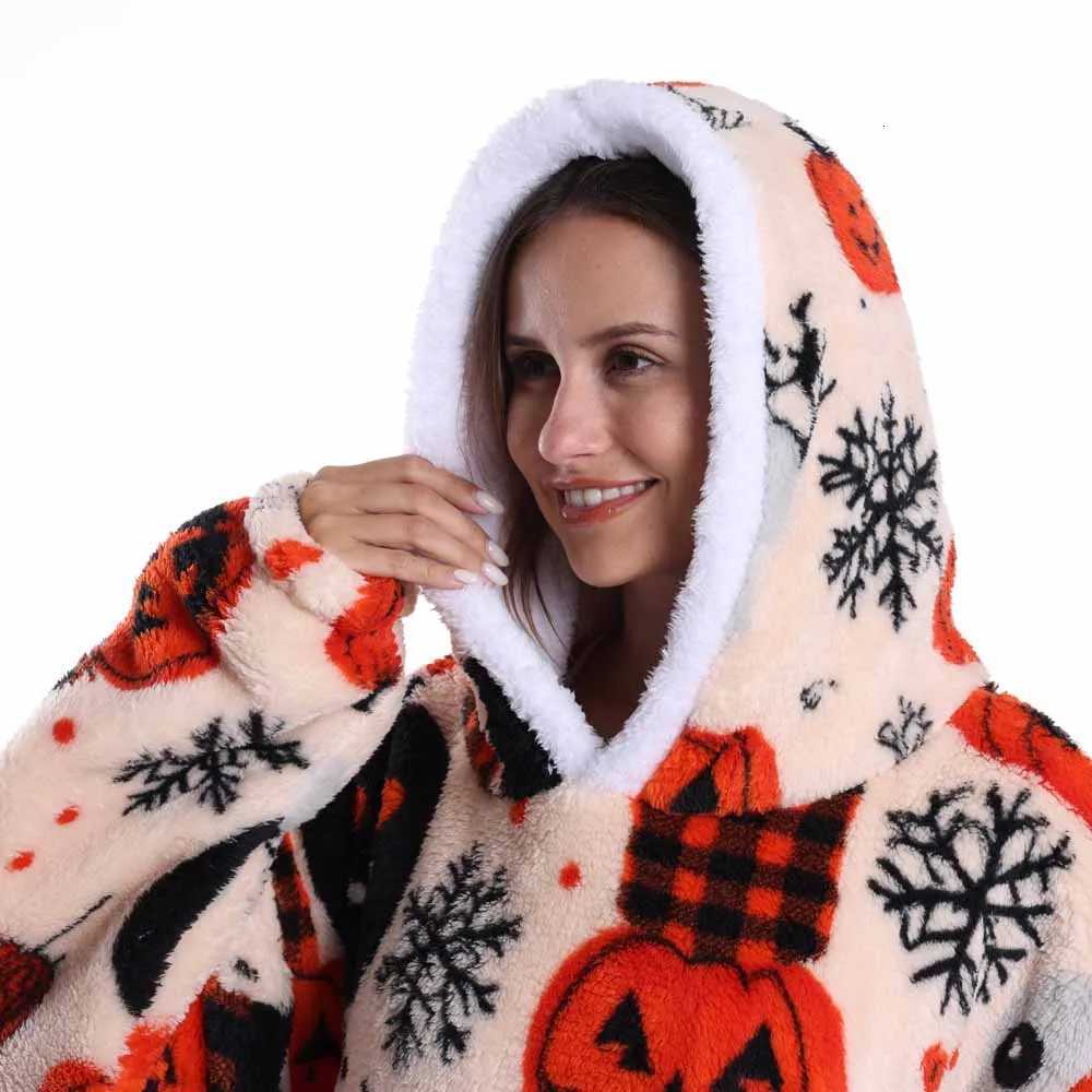 Halloween Winter Women Pumpkin Skull Warm Anime Hoodie Blanket Oversize Pocket Couple Loose Sweatshirts Mens Graphic HoodiesZ250918