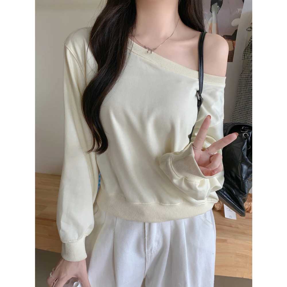 Off Shoulder Sweatshirt Women Solid Color Cropped Hoodie Long SLeeve Spring Autumn Casual Versatile TopZ250918
