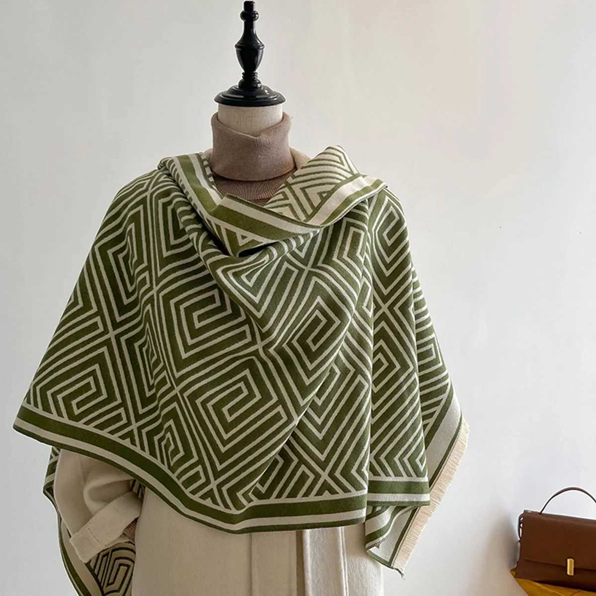 2023 New Wens Scarf Luxury Design Double sided Cashmere Feel Scarf Warm Scarf Shl Y250918