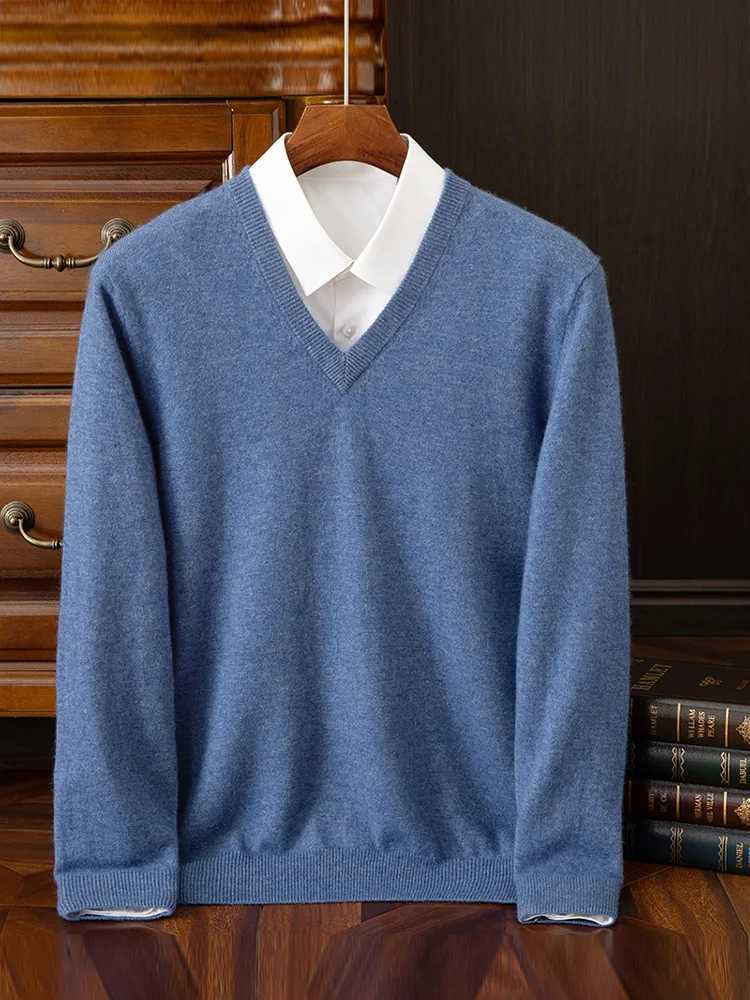 Fashion Mens 100 Cashmere Pullover Sweater Vneck Long Sleeve Thick Pullover Autumn Winter Smart Casual Cashmere Knit ClothingZ250918
