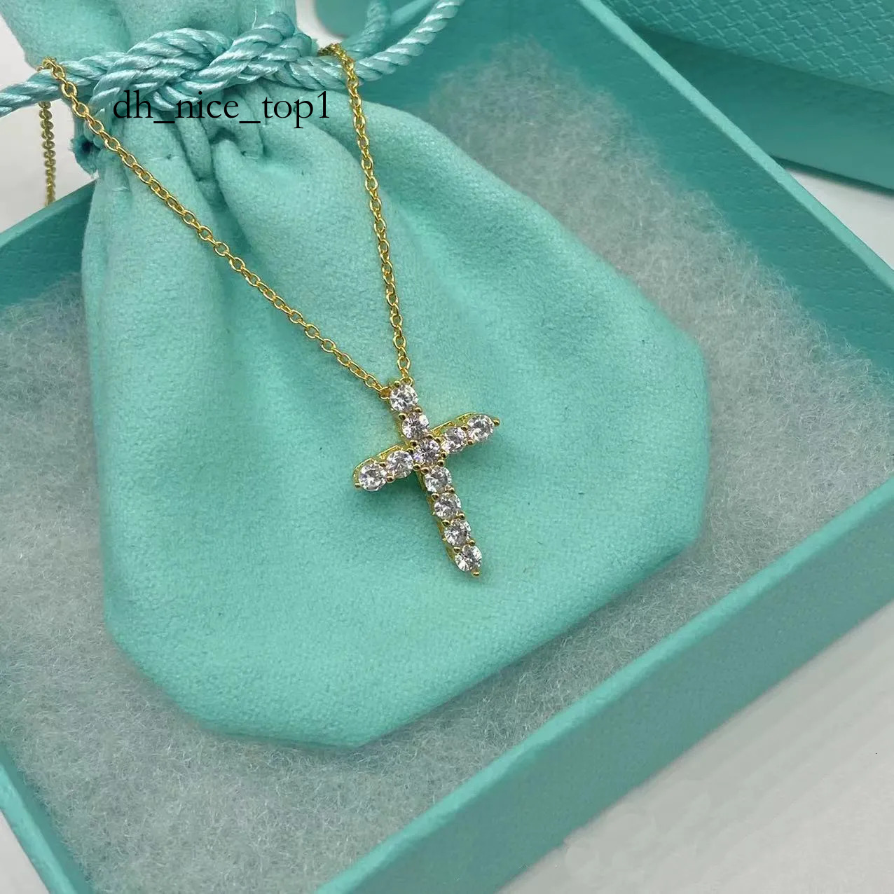 d9 2025 AAA Designer Tiffamy And Co Necklace Silver Jewelry Diamond High Quality Cross Design Tiffanyx Necklace For Woman Girl Christmas Gift No Allergies No Fa