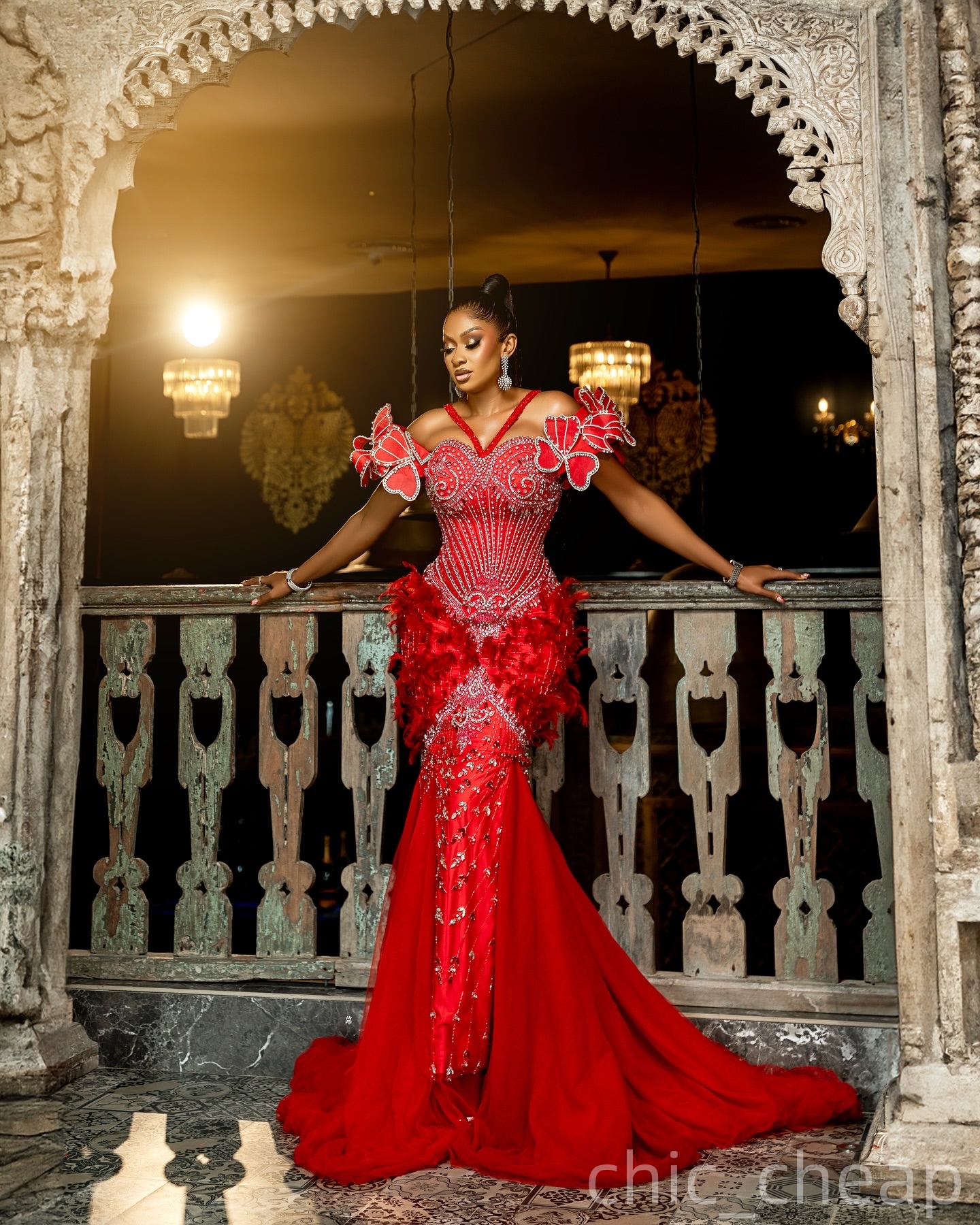 Red Mermaid Prom Dresses 2025 Feather Crystals Flowers Luxurious Evening Formal Party Second Birthday Engagement Gowns Plus Size Dress For Special Occ