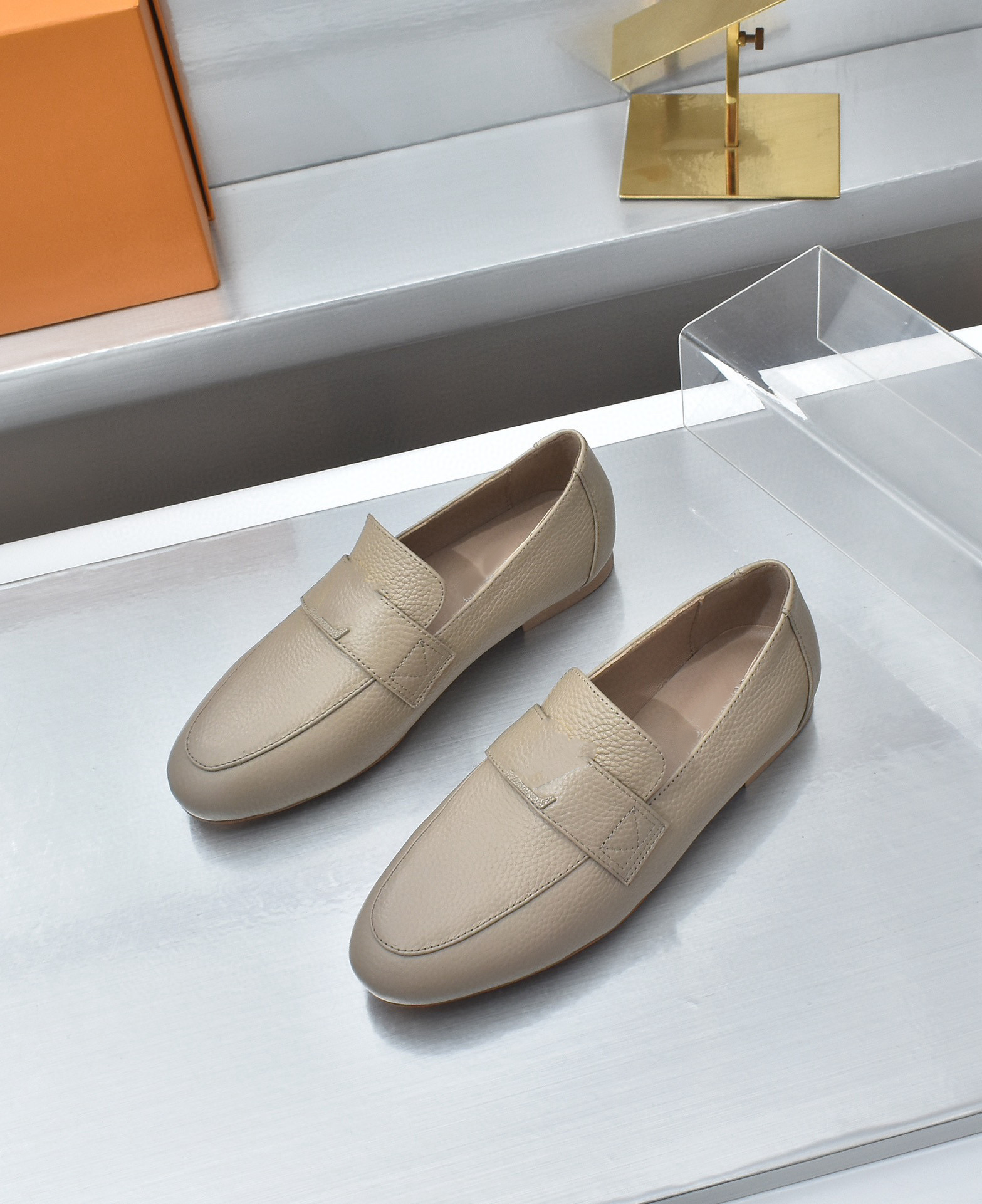 designer Soho Open Back Loafers Women Mare Open Back mules Loafer luxury Soft Leather high-quality Casual Daily Outfit Scuffs Baotou slipper designer bag Size 35-41