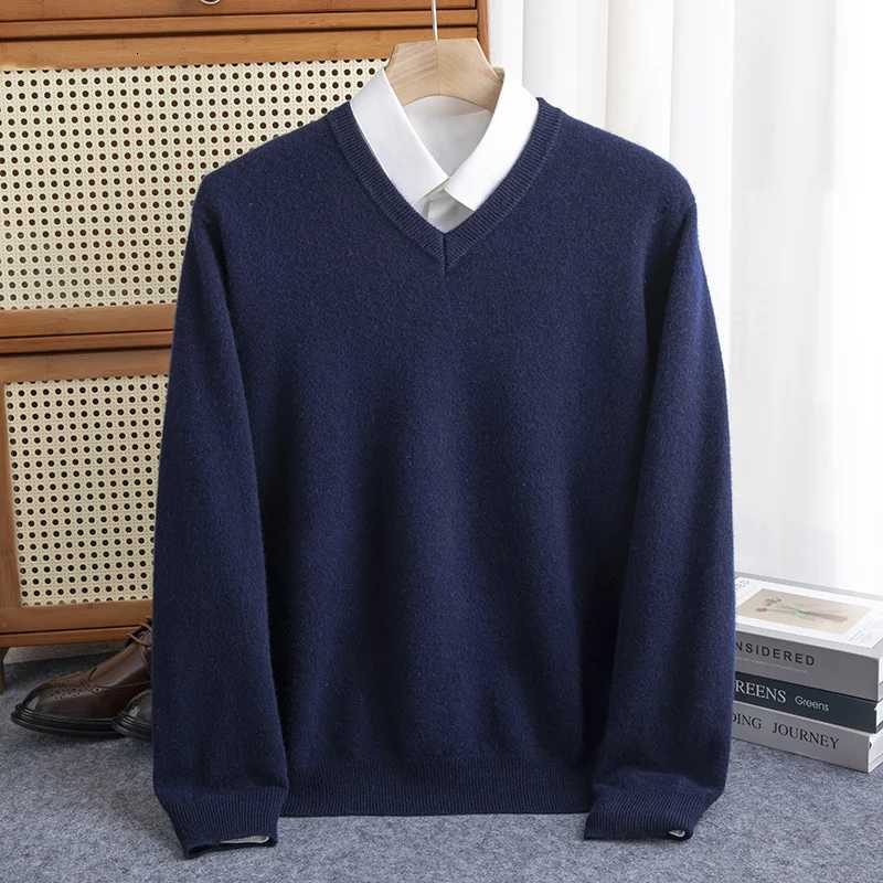 Autumn Winter Men 100 Merino Wool Sweater VNeck Pullover Cashmere Warm Solid Knitwear Clothes Business Bottoming Soft TopsZ250918