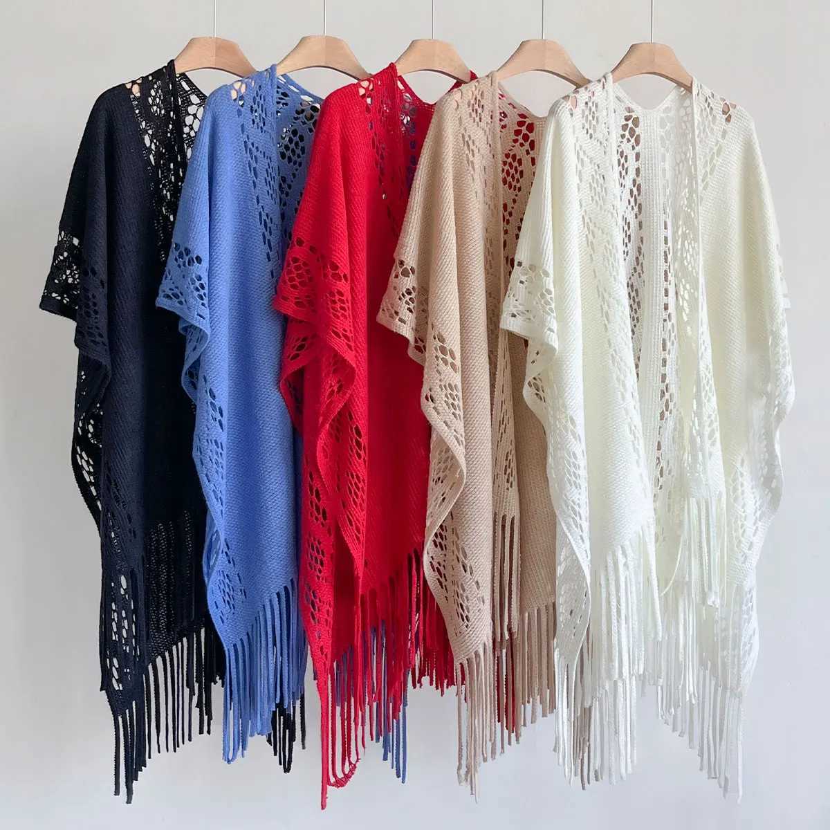 2025 Latest Europe and Beach Cardigan Shl Swimsuit Scarf Hollowedout Knitwear Holiday Bikini Sunscreen Shirt Y250918