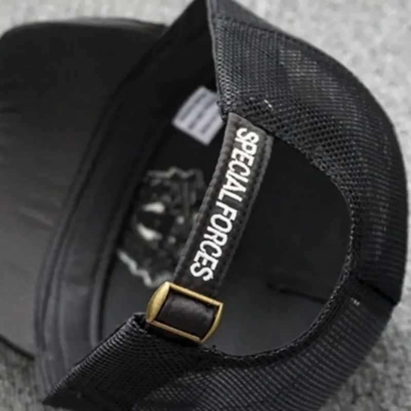 New Plus Size Mesh Baseball Caps Adult Summer Big Head Size Sun Hats Men Women Cool Hip Hop Punk Rock Truck Caps 5660cm 6065cm J2509181