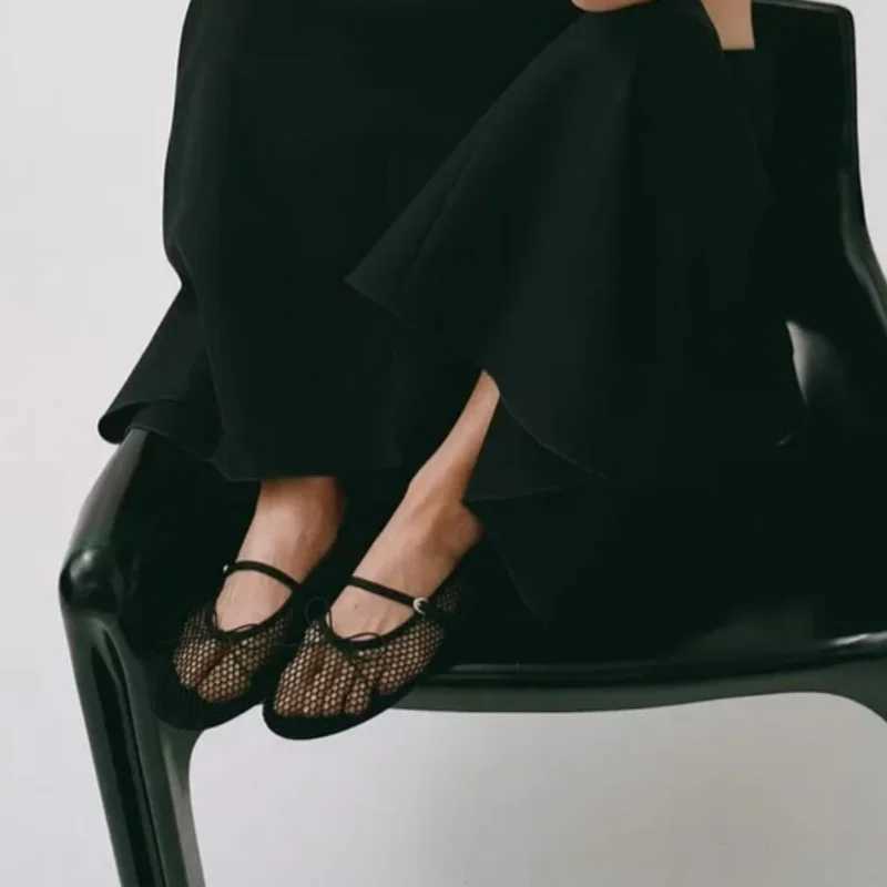 Mesh Summer Ballet Flats Shoes Women Buckle Strap Breathable 2025 New Flats Shoes Ladies Black Mary Janes Footwear Loafers W250918