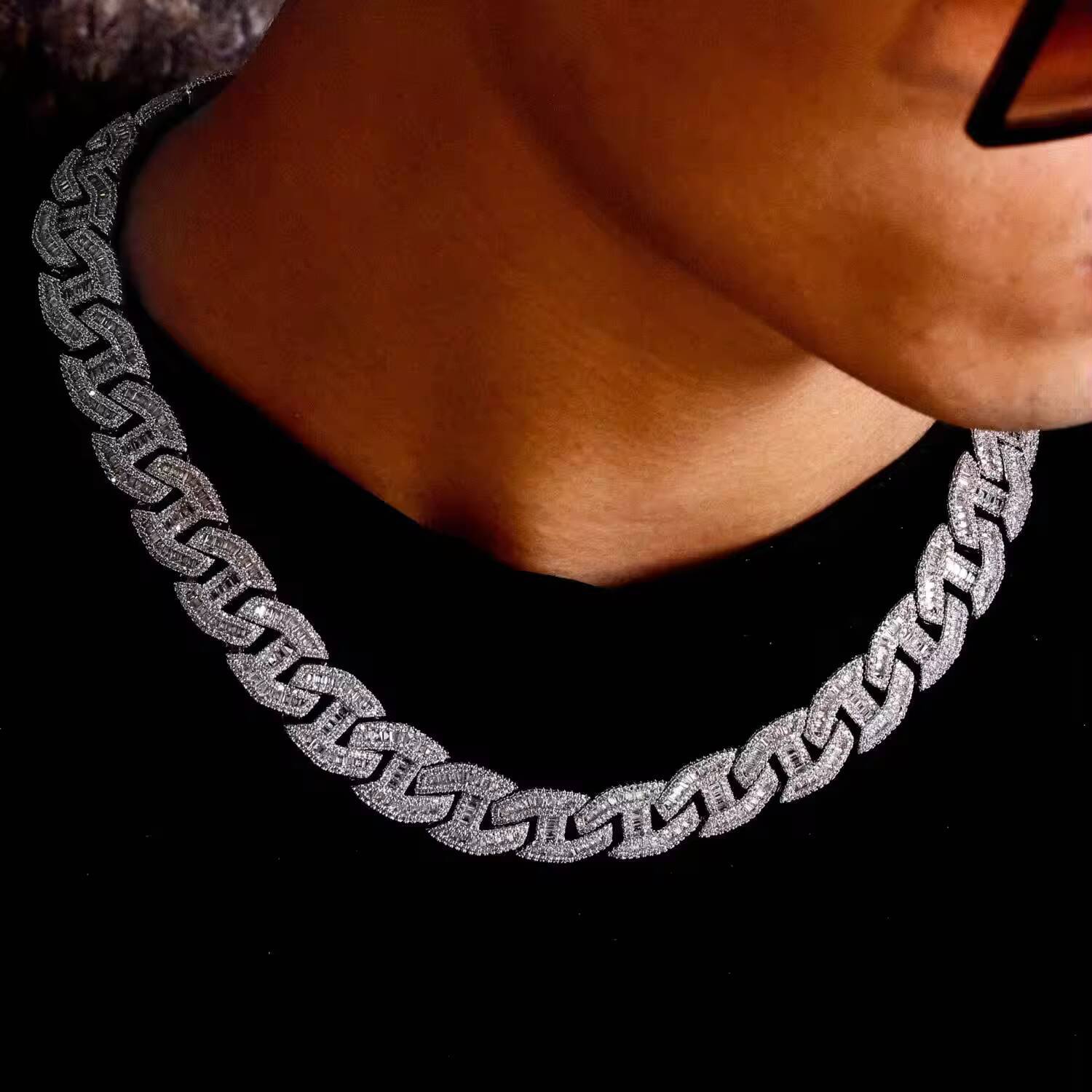 Mens Hip Hop Gold S925 Silver Cuban Link Chain Necklace VVS Iced Out Moissanite Diamond Jewelry