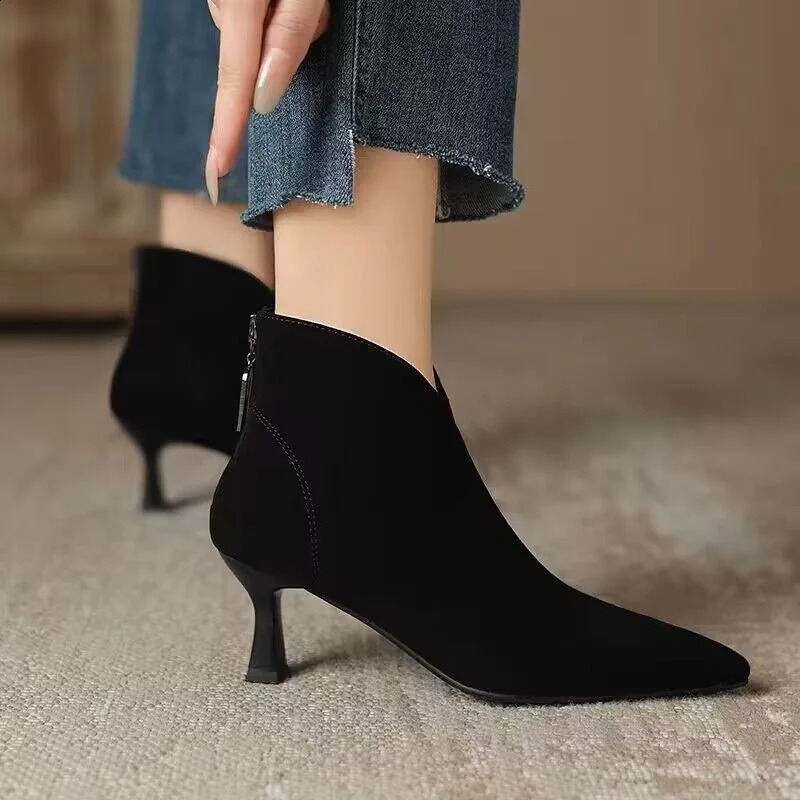 Brown suede short boots autumnwinter style pointedtoe lowheeled nude with a back zipper large size womens 250918