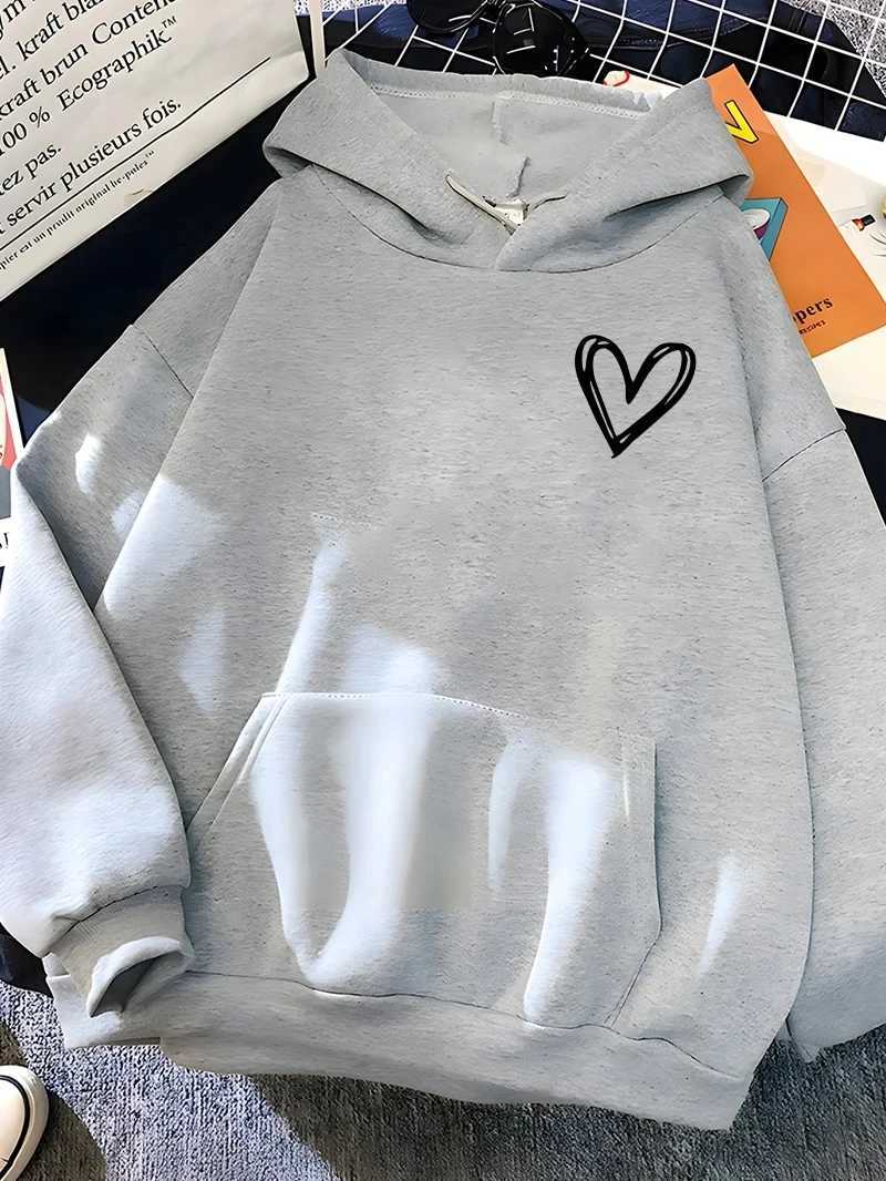 Hirsionsan Simplic Heart Print Women Sweatshirt Soft Casual Loose Vintage Female Hoodies 2024 Winter Warm Fleece Student TopsZ250918