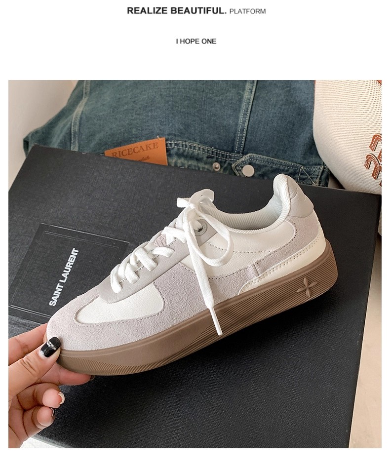 Unisex Comfortable Sportswear Footwear by Top Designers with Luxury Brand Detailing