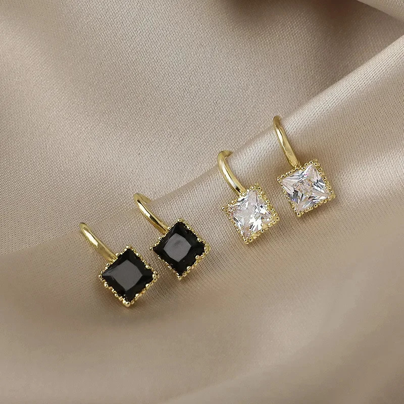 Exquisite Fashion Little Square Crystal Dangle Earrings for Women Gold Color Zircon Korean Earring Party Jewelry Gift 250917