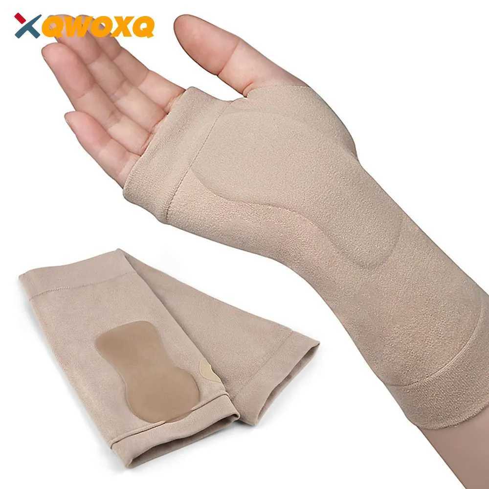 Professional Sports Compression Wrist Sleeve Hand Brace for Carpal Tunnel Syndrome Wrist PainStrain Fatigue and Arthritis J251211