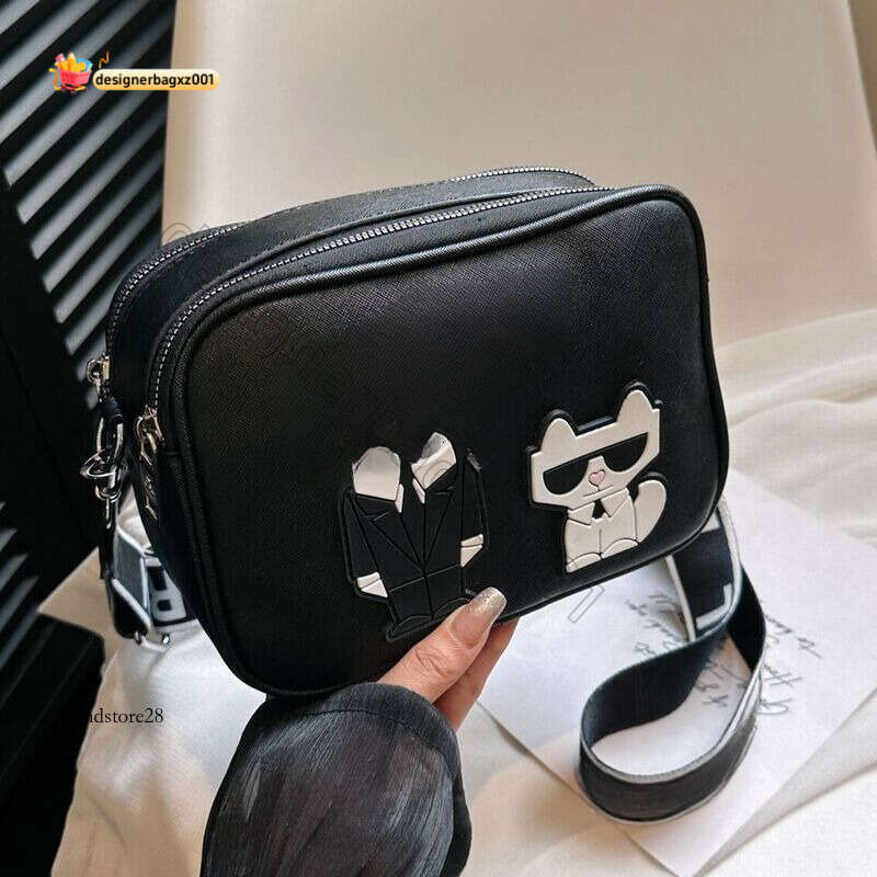 Sac Karl Langerfelds Bag Designer Bag Tote Bag Cartoon Shoulder Bag Small Square Bag Lafayette Camera Messenger Muimuubag Mcmpurses Loewehandbagbag Dicky0750